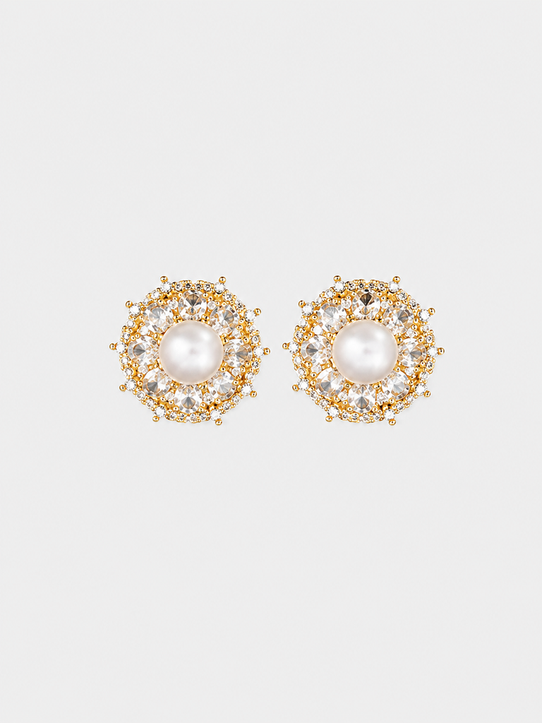 Fleur de Perle Diamond Studs