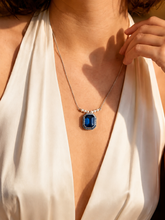 Load image into Gallery viewer, Lumière Heritage Pendant Necklace