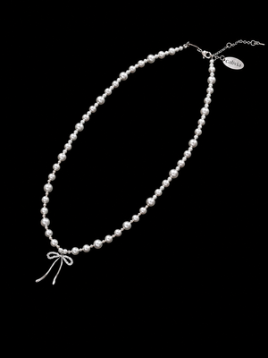 Butterfly Grace Pearl Necklace