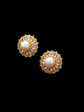Load image into Gallery viewer, Fleur de Perle Diamond Studs